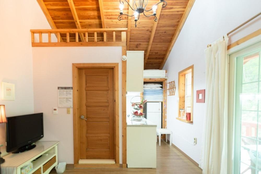 Pyeongchang Zermatt Pension Family, Couple Экстерьер фото