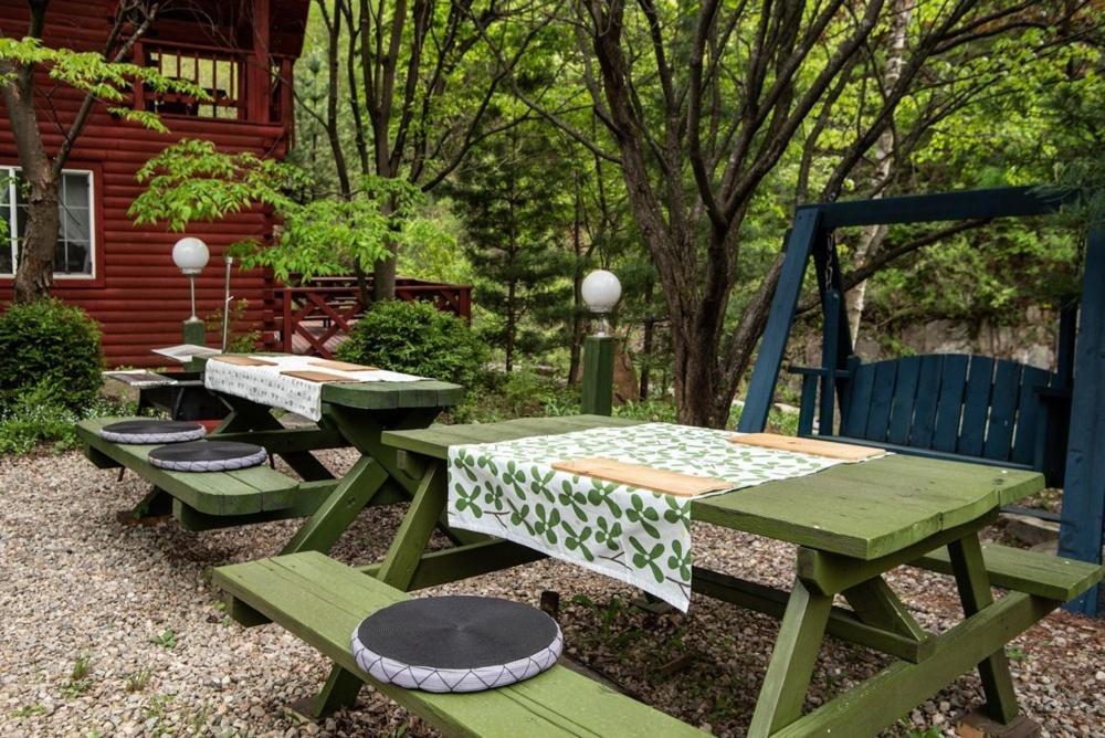 Pyeongchang Zermatt Pension Family, Couple Экстерьер фото